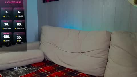 Snapshot of just_sammy chatting on 03/09/25, 11:03 Samuel online show from 03/09/25, 11:03