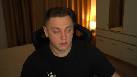 Snapshot of just_top chatting on 09/20/25, 05:25 David online show from 09/20/25, 05:25