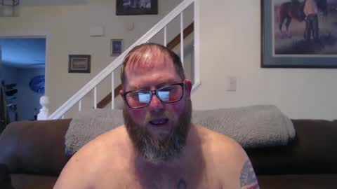 Snapshot of justaguyandnaked chatting on 01/17/25, 09:50 justaguyandnaked online show from 01/17/25, 09:50