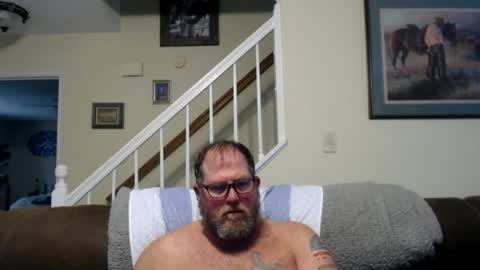 Snapshot of justaguyandnaked chatting on 06/15/26, 06:54 justaguyandnaked online show from 06/15/26, 06:54