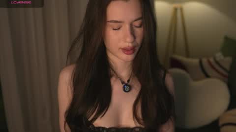 Snapshot of justbarbie_new_ chatting on 04/10/26, 07:29 Katarina online show from 04/10/26, 07:29