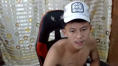 Snapshot of justcallme_james chatting on 03/12/26, 01:17 James online show from 03/12/26, 01:17