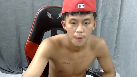 Snapshot of justcallme_james chatting on 04/03/26, 03:26 James online show from 04/03/26, 03:26