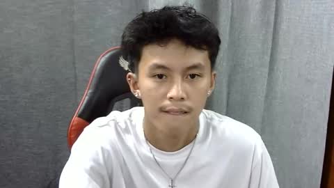 Snapshot of justcallme_james chatting on 04/10/26, 11:48 James online show from 04/10/26, 11:48