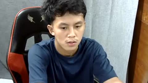 Snapshot of justcallme_james chatting on 04/29/26, 06:06 James online show from 04/29/26, 06:06