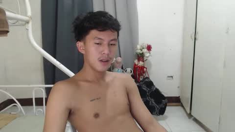 Snapshot of justcallme_james chatting on 05/02/26, 07:02 James online show from 05/02/26, 07:02