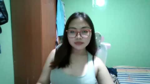 Snapshot of justcallmejane chatting on 12/24/24, 02:54 justcallmejane online show from 12/24/24, 02:54