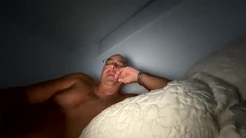 Snapshot of justcallmemarcus chatting on 02/04/25, 03:00 justcallmemarcus online show from 02/04/25, 03:00