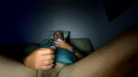 Snapshot of justcallmemarcus chatting on 09/13/25, 10:48 justcallmemarcus online show from 09/13/25, 10:48