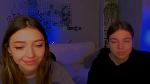 justcamila online show from 09/24/25, 11:35