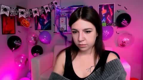 justcamila online show from 10/21/25, 11:44