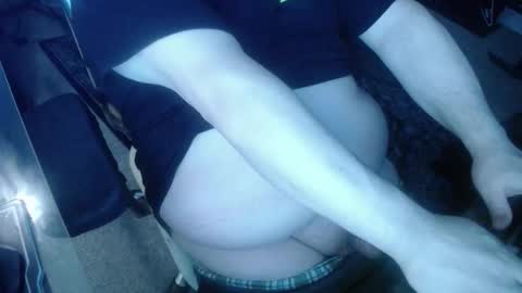 Snapshot of justchillinhey5776 chatting on 11/02/25, 06:10 Rick online show from 11/02/25, 06:10