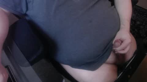 Snapshot of justchillinhey5776 chatting on 05/18/26, 02:34 Rick online show from 05/18/26, 02:34