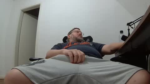 Snapshot of justflo chatting on 03/31/26, 09:04 Just Flo --- online show from 03/31/26, 09:04