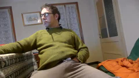 Snapshot of justforsmoke chatting on 03/03/26, 07:09 justforsmoke online show from 03/03/26, 07:09