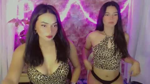 justhewayouare21 online show from 03/25/26, 01:44