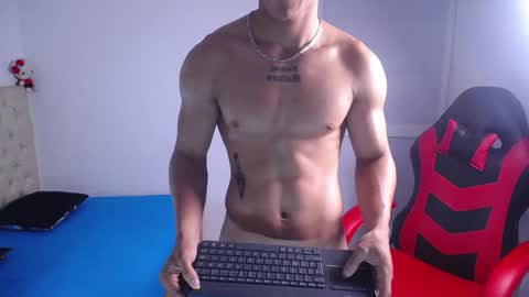 Snapshot of justin_andrew2 chatting on 10/31/25, 03:29 JUSTIN ANDREW online show from 10/31/25, 03:29