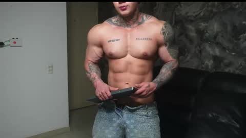 Snapshot of justin_clark1 chatting on 11/23/25, 05:29 justin clark1 online show from 11/23/25, 05:29