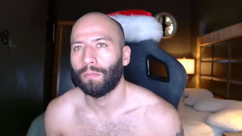 Snapshot of justin_hton chatting on 12/30/24, 03:02 Justin online show from 12/30/24, 03:02