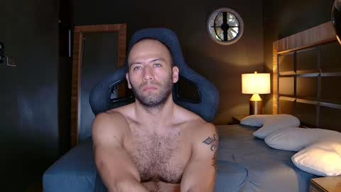 Snapshot of justin_hton chatting on 02/10/25, 02:26 Justin online show from 02/10/25, 02:26