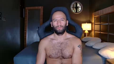 Snapshot of justin_hton chatting on 02/26/25, 01:30 Justin online show from 02/26/25, 01:30