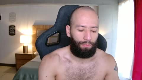 Snapshot of justin_hton chatting on 11/29/25, 01:47 Justin online show from 11/29/25, 01:47