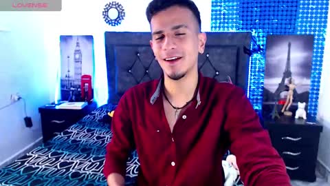 Snapshot of justin_melendez chatting on 12/22/24, 01:01 JUSTIN online show from 12/22/24, 01:01