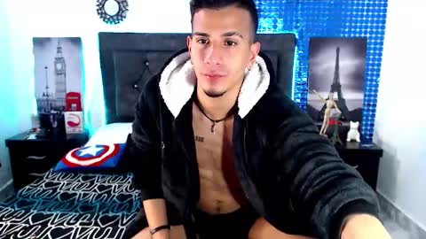 Snapshot of justin_melendez chatting on 12/26/24, 07:56 JUSTIN online show from 12/26/24, 07:56