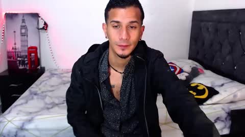 Snapshot of justin_melendez chatting on 09/19/25, 01:40 JUSTIN online show from 09/19/25, 01:40