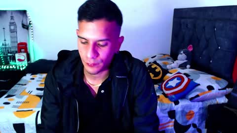Snapshot of justin_melendez chatting on 10/11/25, 03:17 JUSTIN online show from 10/11/25, 03:17