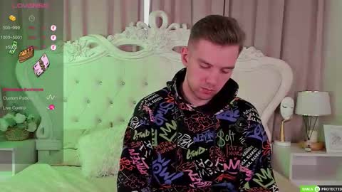 Arthur online show from 11/06/25, 08:48