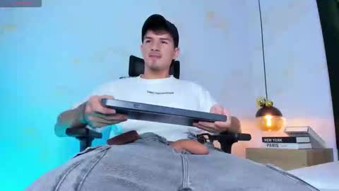 Justin online show from 12/13/25, 07:53