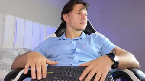 Justin  online show from 03/27/26, 03:01