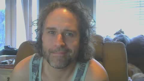 Snapshot of justincase9339 chatting on 01/15/26, 06:00 justincase9339 online show from 01/15/26, 06:00