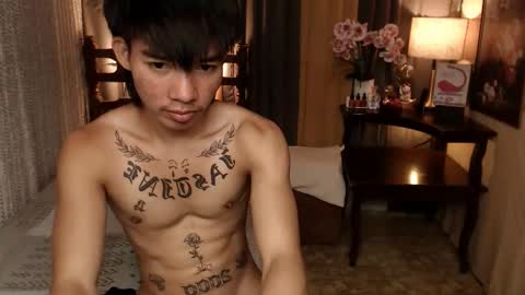 justine_hunk online show from 12/09/24, 05:18