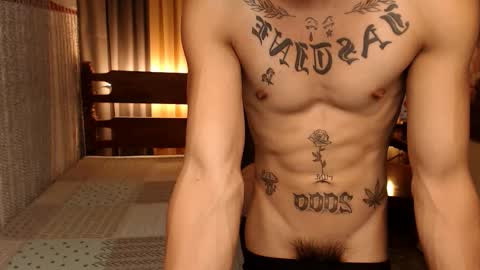 justine_hunk online show from 12/21/24, 12:09