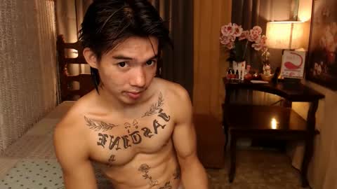 justine_hunk online show from 12/24/24, 06:00