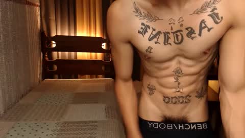 justine_hunk online show from 01/04/25, 06:30