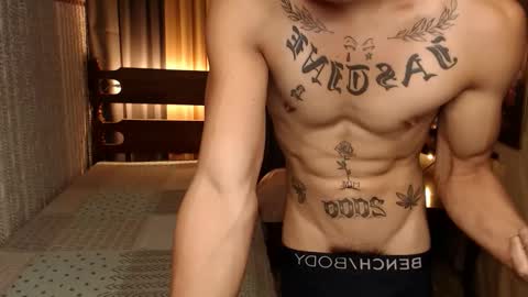 justine_hunk online show from 01/10/25, 07:25