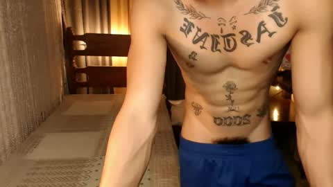 justine_hunk online show from 02/23/25, 08:39