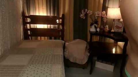 justine_hunk online show from 09/27/25, 05:45