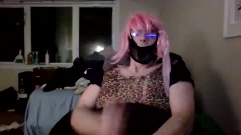 Snapshot of justinefox chatting on 03/15/26, 02:28 justinefox online show from 03/15/26, 02:28