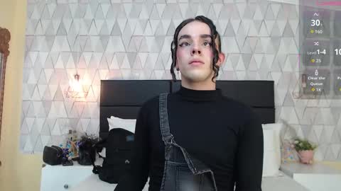 Justine online show from 09/29/25, 03:33