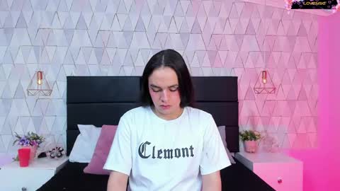 Justine online show from 05/30/26, 04:53