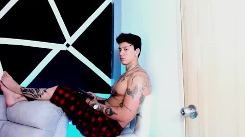 justinfuller_31 online show from 09/24/25, 07:17