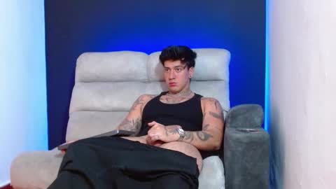 Snapshot of justinfuller_31 chatting on 12/19/25, 08:38 justinfuller_31 online show from 12/19/25, 08:38