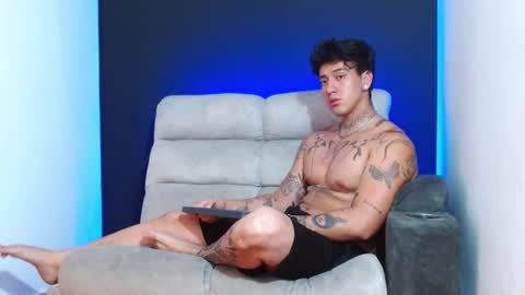 Snapshot of justinfuller_31 chatting on 12/20/25, 08:49 justinfuller_31 online show from 12/20/25, 08:49