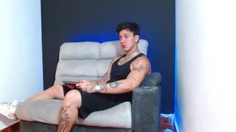 Snapshot of justinfuller_31 chatting on 01/08/26, 02:47 justinfuller_31 online show from 01/08/26, 02:47