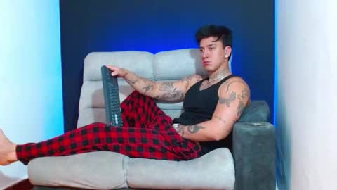 Snapshot of justinfuller_31 chatting on 01/08/26, 10:12 justinfuller_31 online show from 01/08/26, 10:12