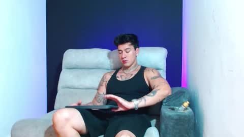 Snapshot of justinfuller_31 chatting on 02/02/26, 02:32 justinfuller_31 online show from 02/02/26, 02:32